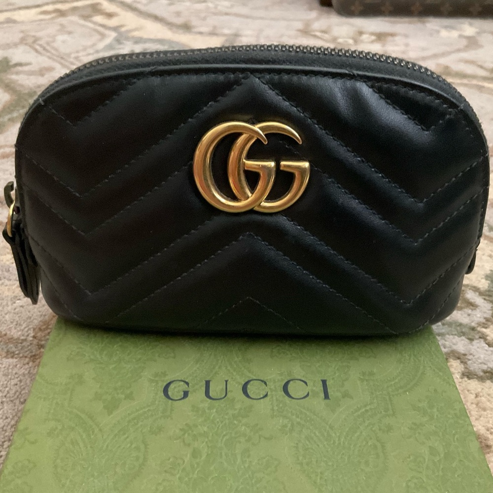 Gucci Leather Cosmetics Bag Pouch